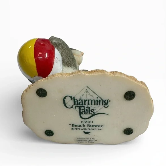 Fitz Floyd Charming Tails Beach Bunnie Figurine 83/101 Bunny Beach Ball - Picture 5 of 6